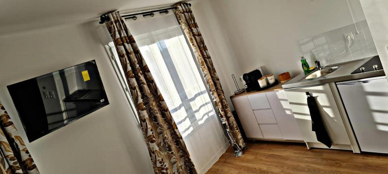 Loft Climatise Parking Gratuit 5Min Gare Lägenhet Le Plessis-Bouchard Exteriör bild
